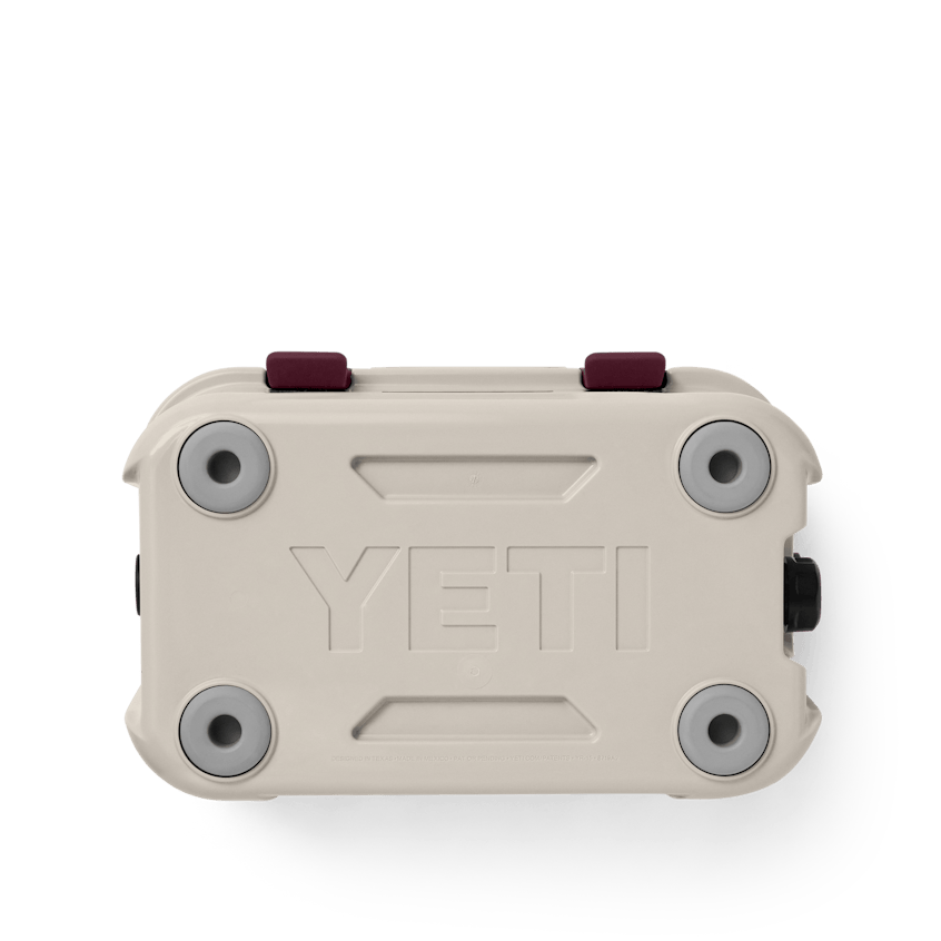Roadie® 15 Hard Cooler